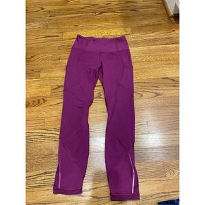 Lululemon magenta leggings size 4